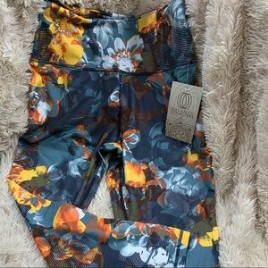 Balance Collection Capri Leggings by Marika M NWT